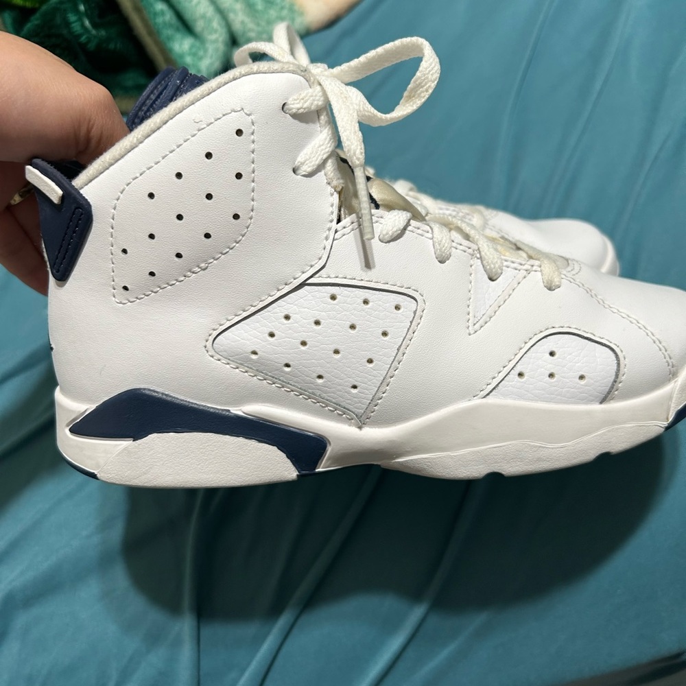 Retro 6’s - Picture 3 of 4